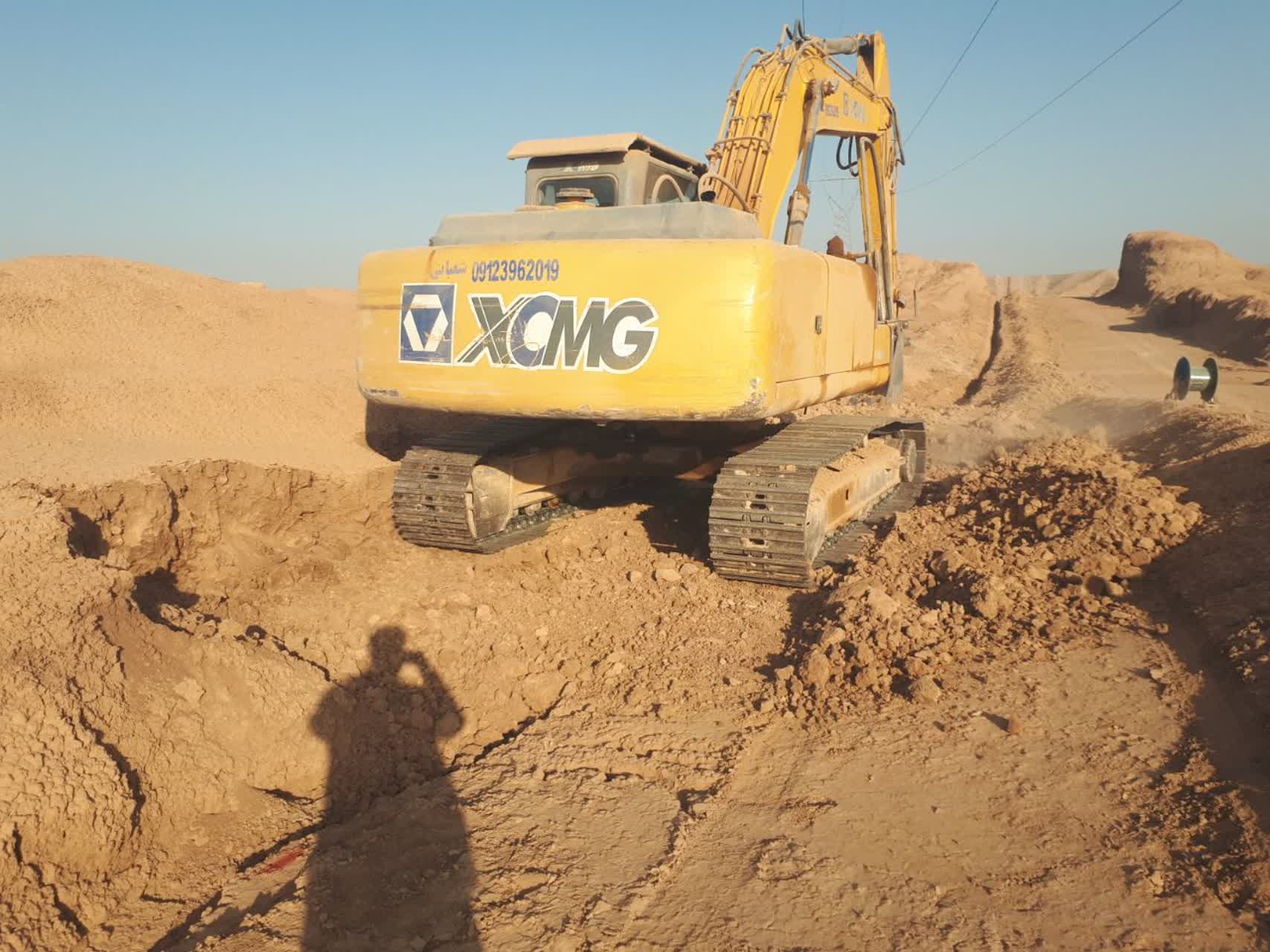 اجرای پروژه فیبر نوری (حفاری، کابلکشی و اجرای محفظه) در محدوده طارم رود تا سرچم (۹۵ کیلومتر) اجرای پروژه فیبر نوری (حفاری، کابلکشی و اجرای محفظه) در محدوده طارم رود تا سرچم (۹۵ کیلومتر)